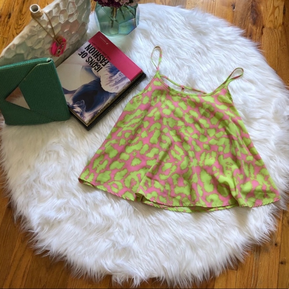 Leopard Tank Top With V- Back Detailing